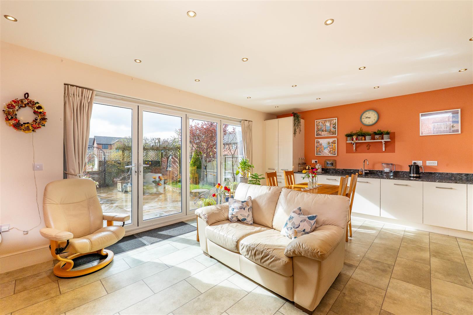 4 bed property in Thetford Drive, Leyland